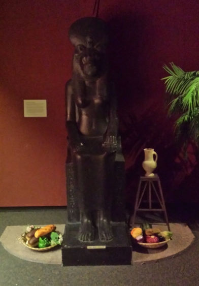 Oh, yeah, the other gallery had this statue of Sekhmet with all kind of offerings. 